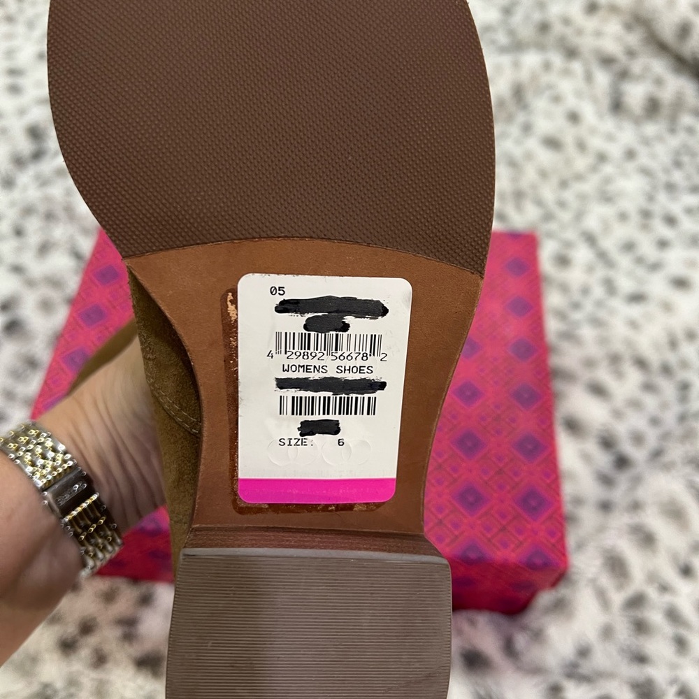 Tory Burch ankle boots. Used in a good conditions - Picture 5 of 7